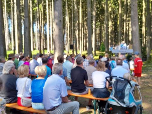 PHOTO-2025-12-01-18-39-12-2