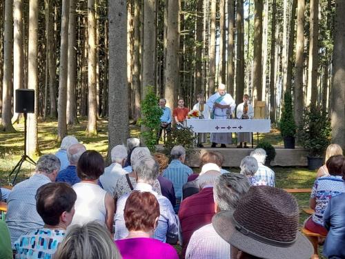 PHOTO-2025-12-01-18-39-12-4