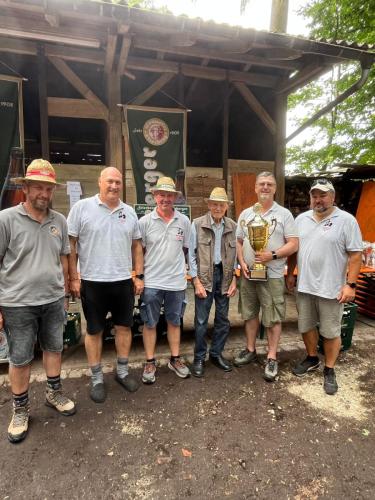 PHOTO-2025-12-01-18-40-33-3