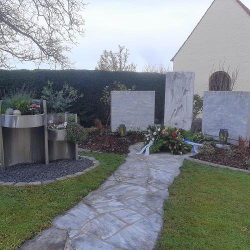 PHOTO-2025-12-01-18-41-41-2